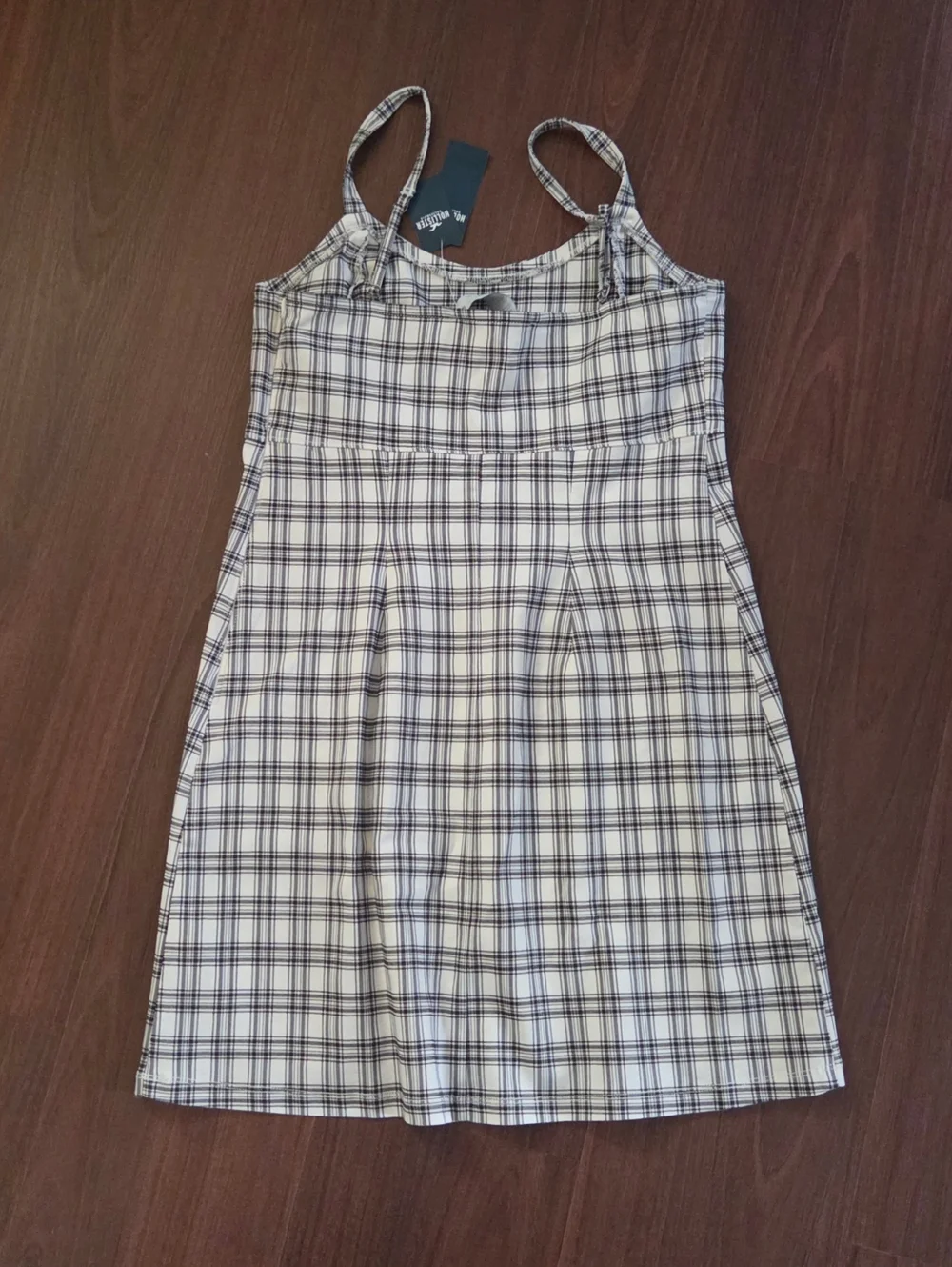 Hollister White and Black Plaid Mini Spaghetti Strap Dress - Picture 6 of 10